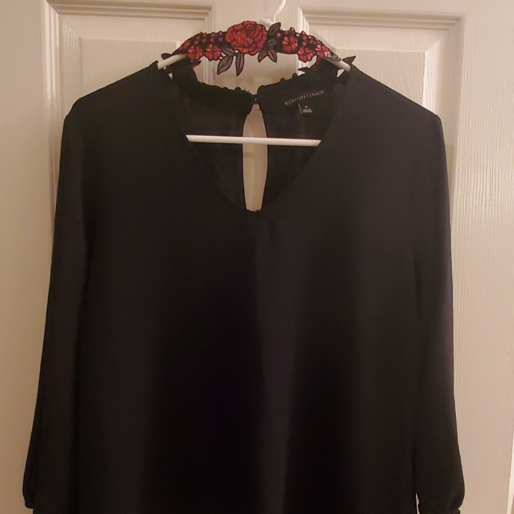 Shirt - Picture 1 of 2